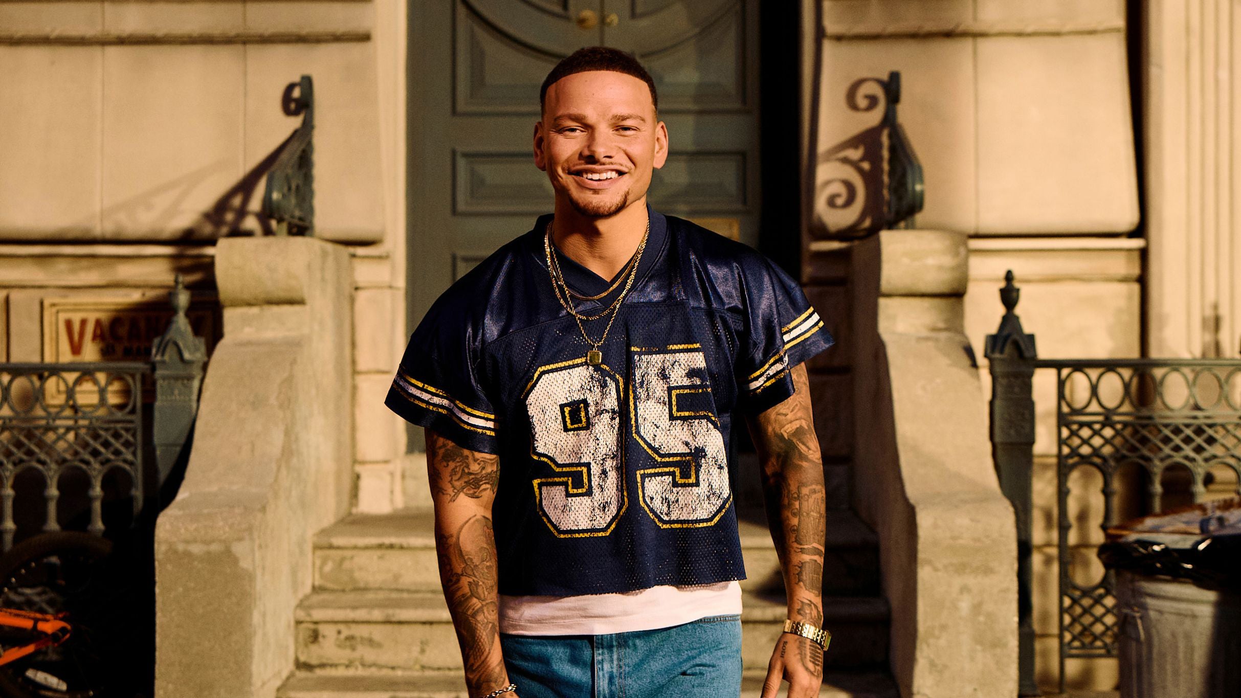 Kane Brown with Special Guest Marshmello and Nelly